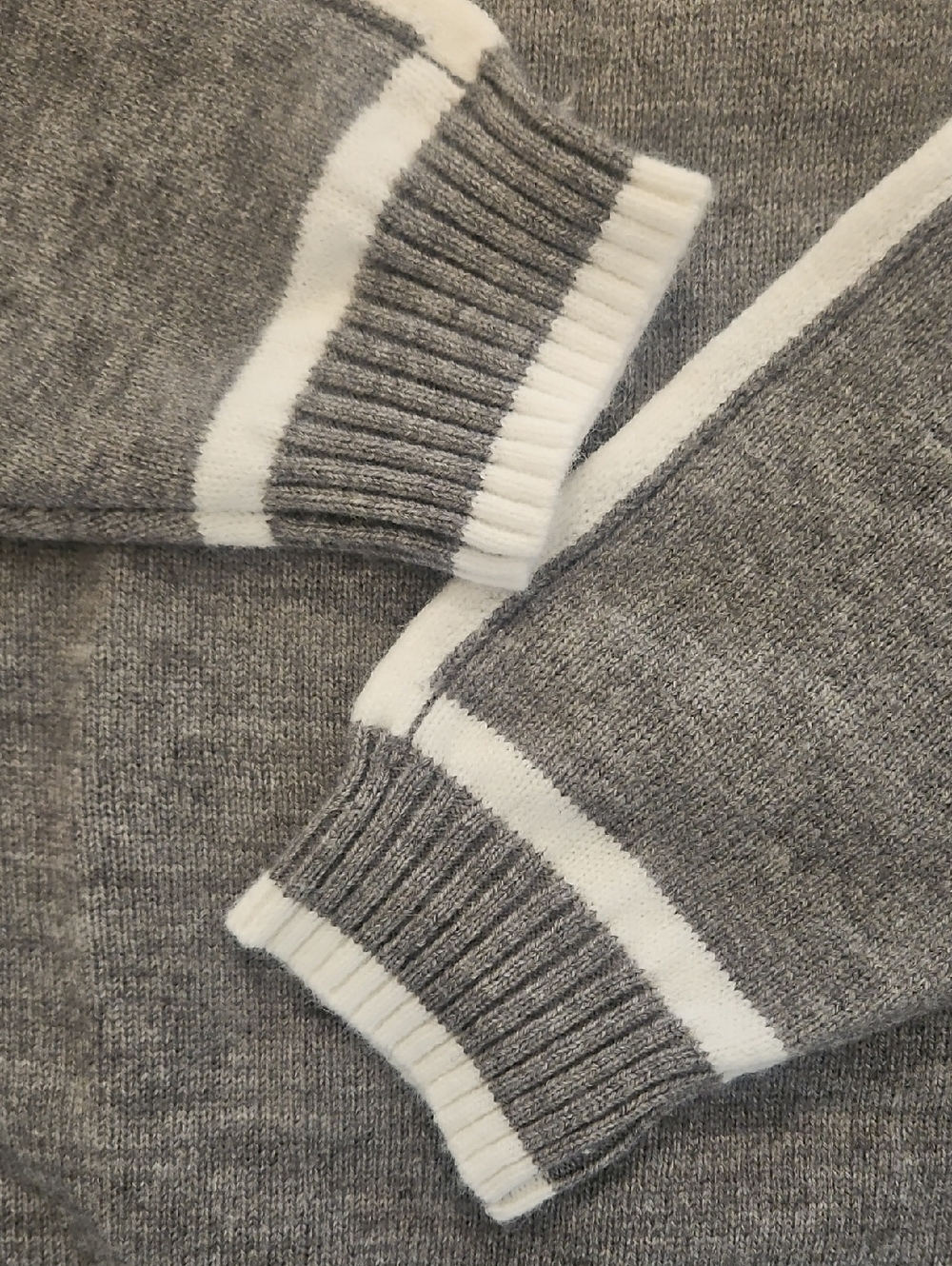 Anna Kaci Mock Turtleneck Sweater - Picture 3 of 9